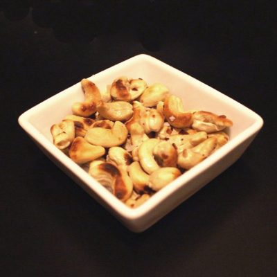 Stekta cashewnötter
